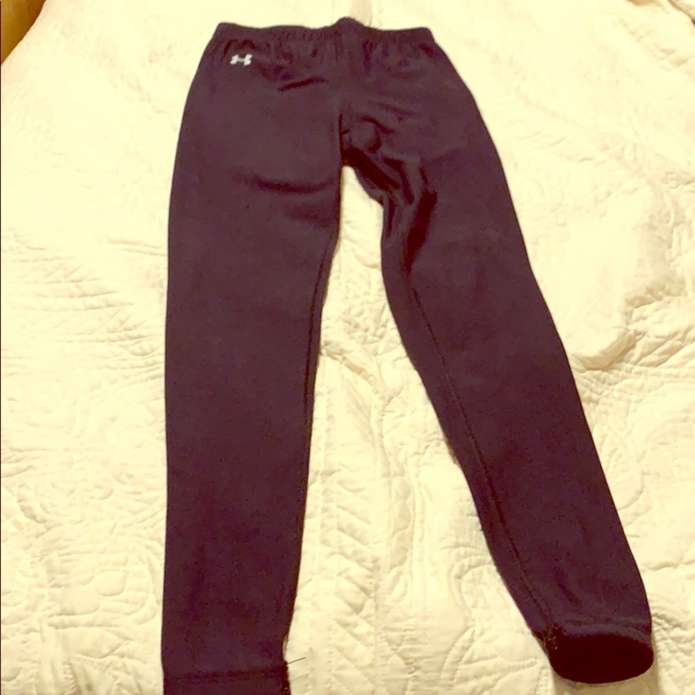 Under Armour cold gear base layer leggings.